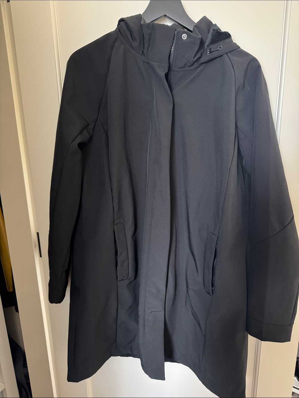 Mondetta weather proof Women's Hooded trench Coat black XL